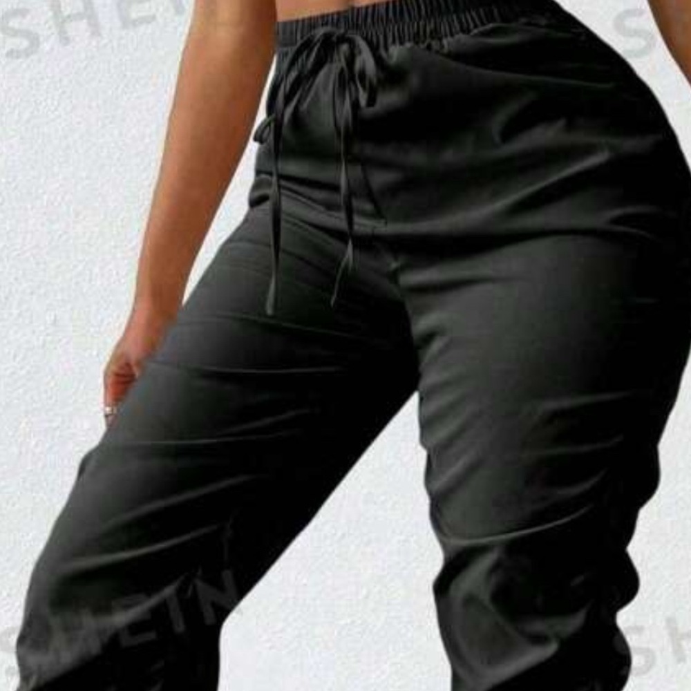 New SHEIN Black elastic jogger pants no tags